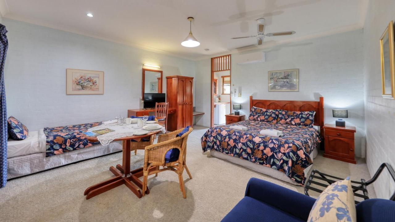 The Vineyard Motel Каура Екстериор снимка